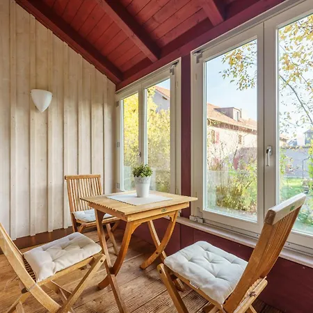 Wintergartenhaus Apartament
